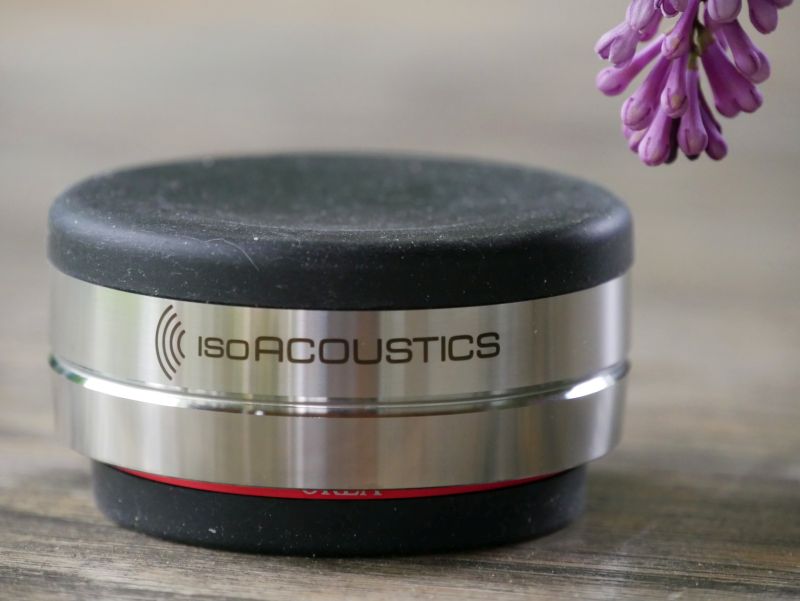 Isoacoustics Orea Saugnapf